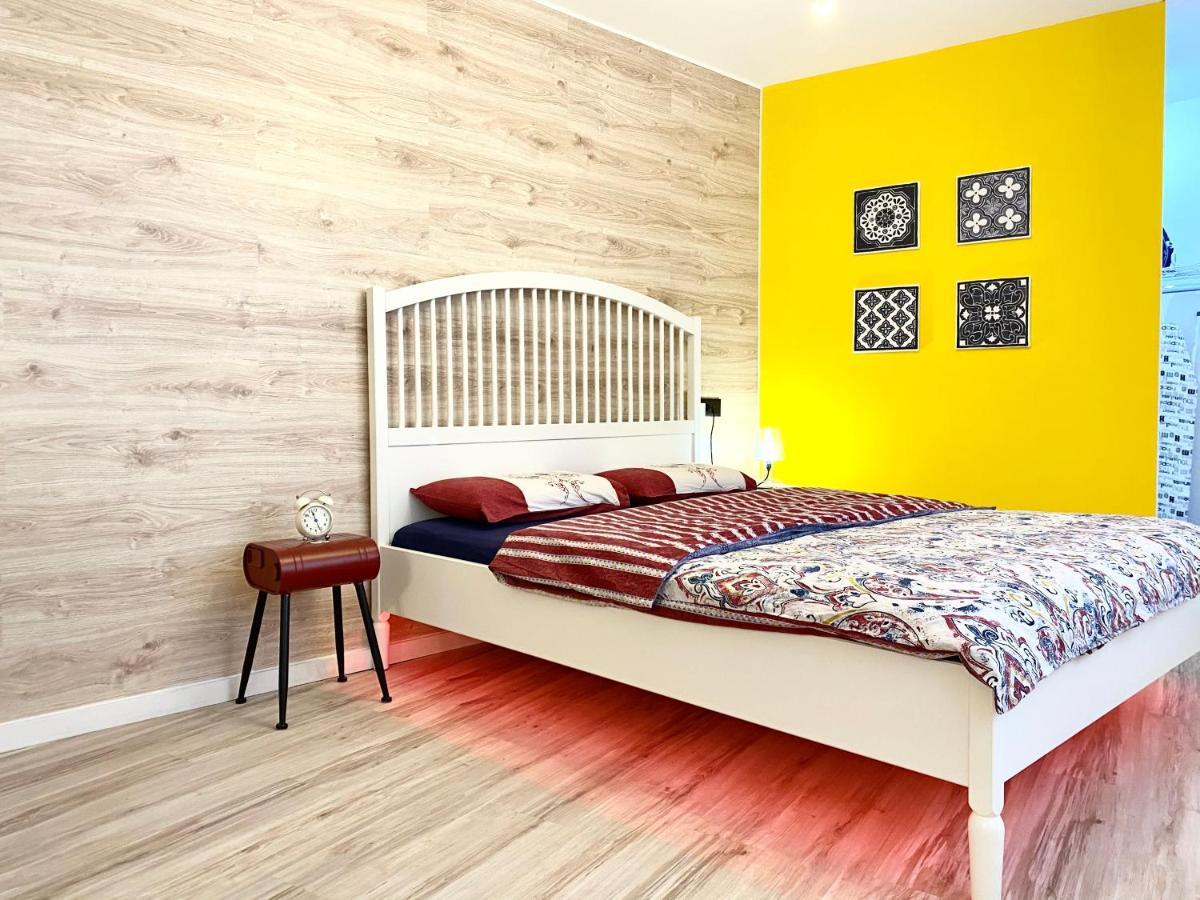 Apartament Mercado Central Alicante Esterno foto